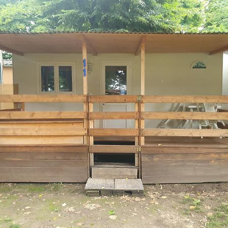 Отель Camping No Stress Комо Экстерьер фото