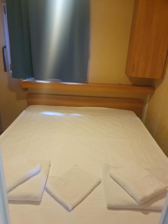 Отель Camping No Stress Комо Экстерьер фото